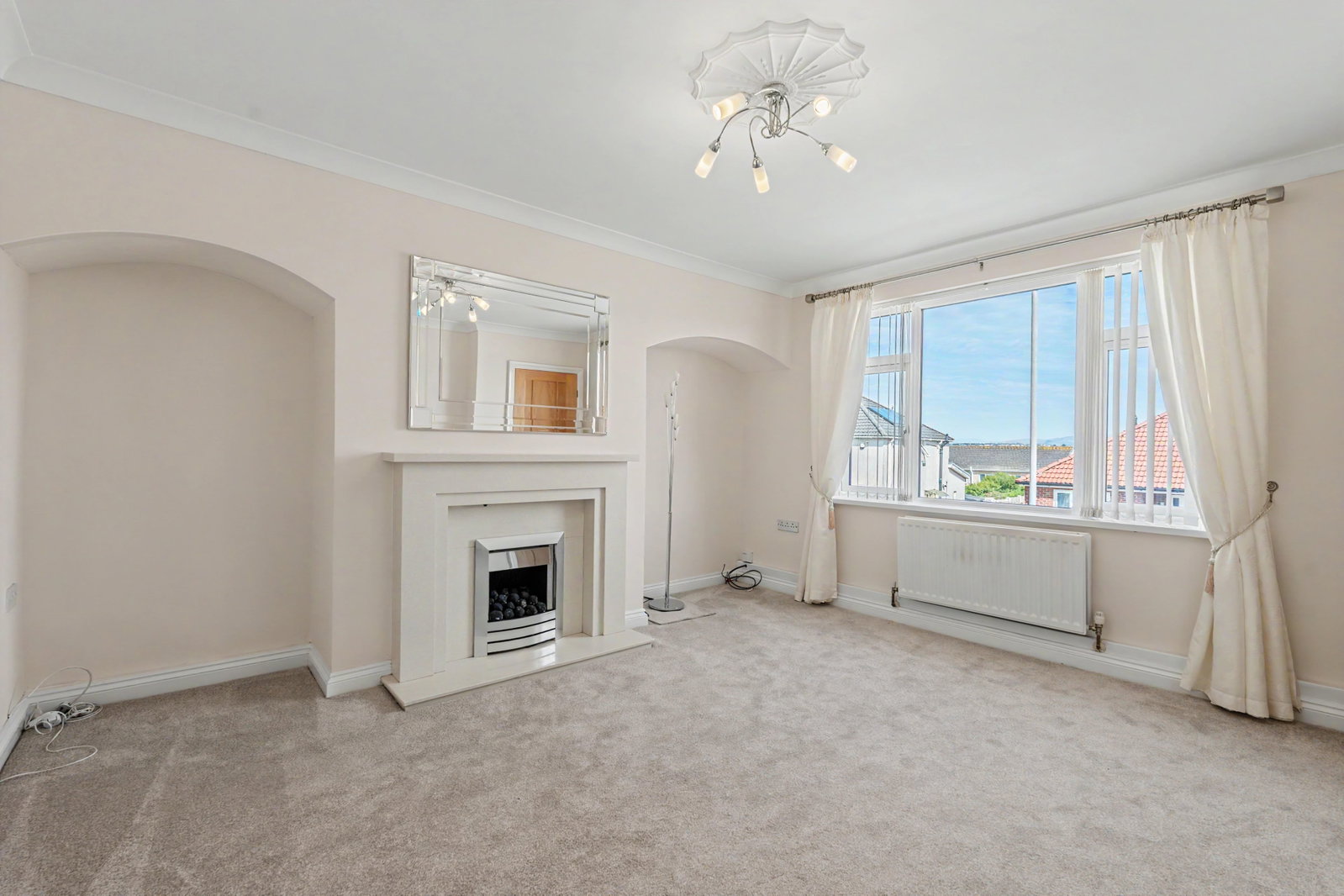 Semi Detached House for sale in Whitehaven, Windermere Road, Whitehaven, CA28 9LU, 819 m²