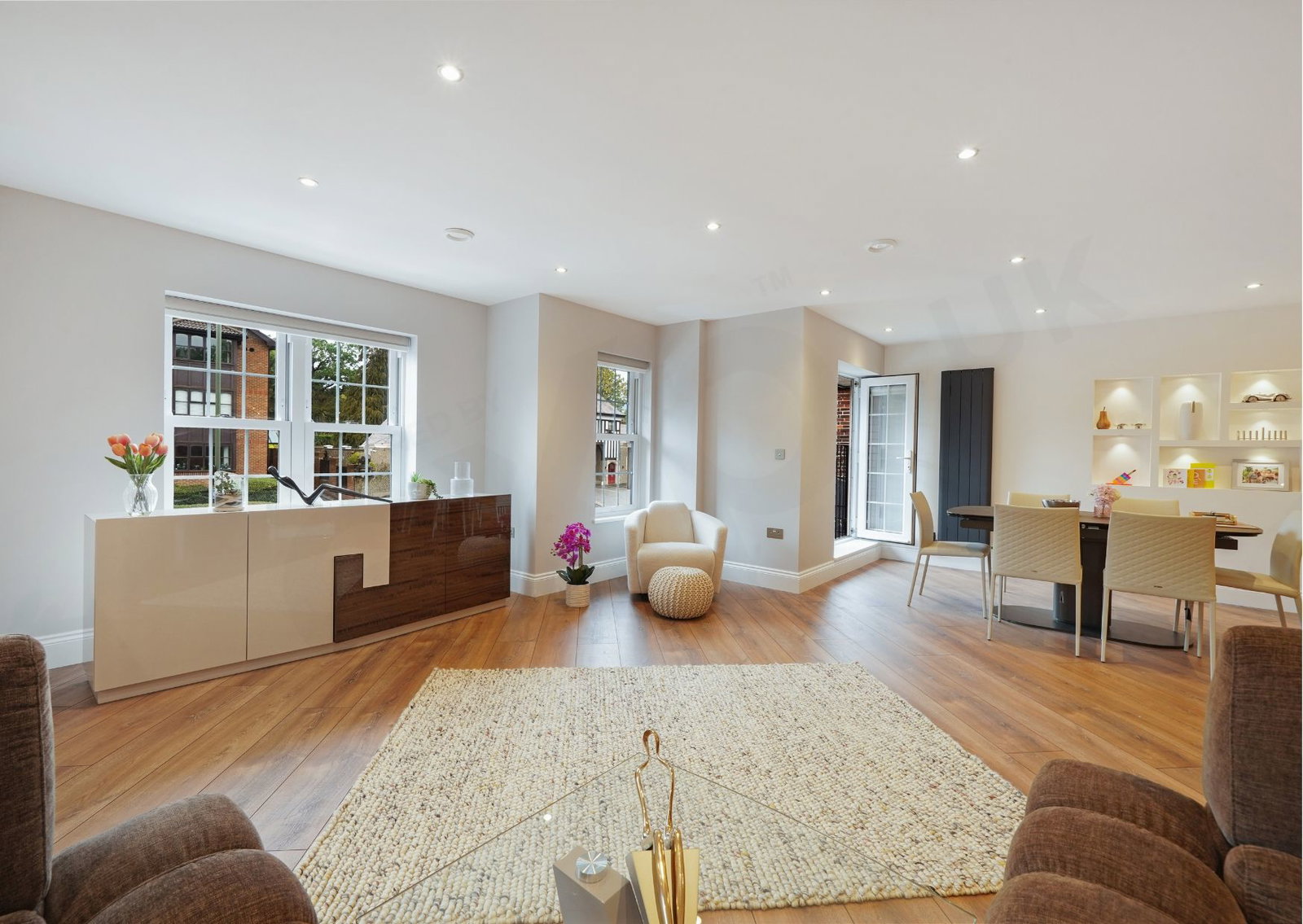 Flat for sale in London, North West London NW4, 1750 m²