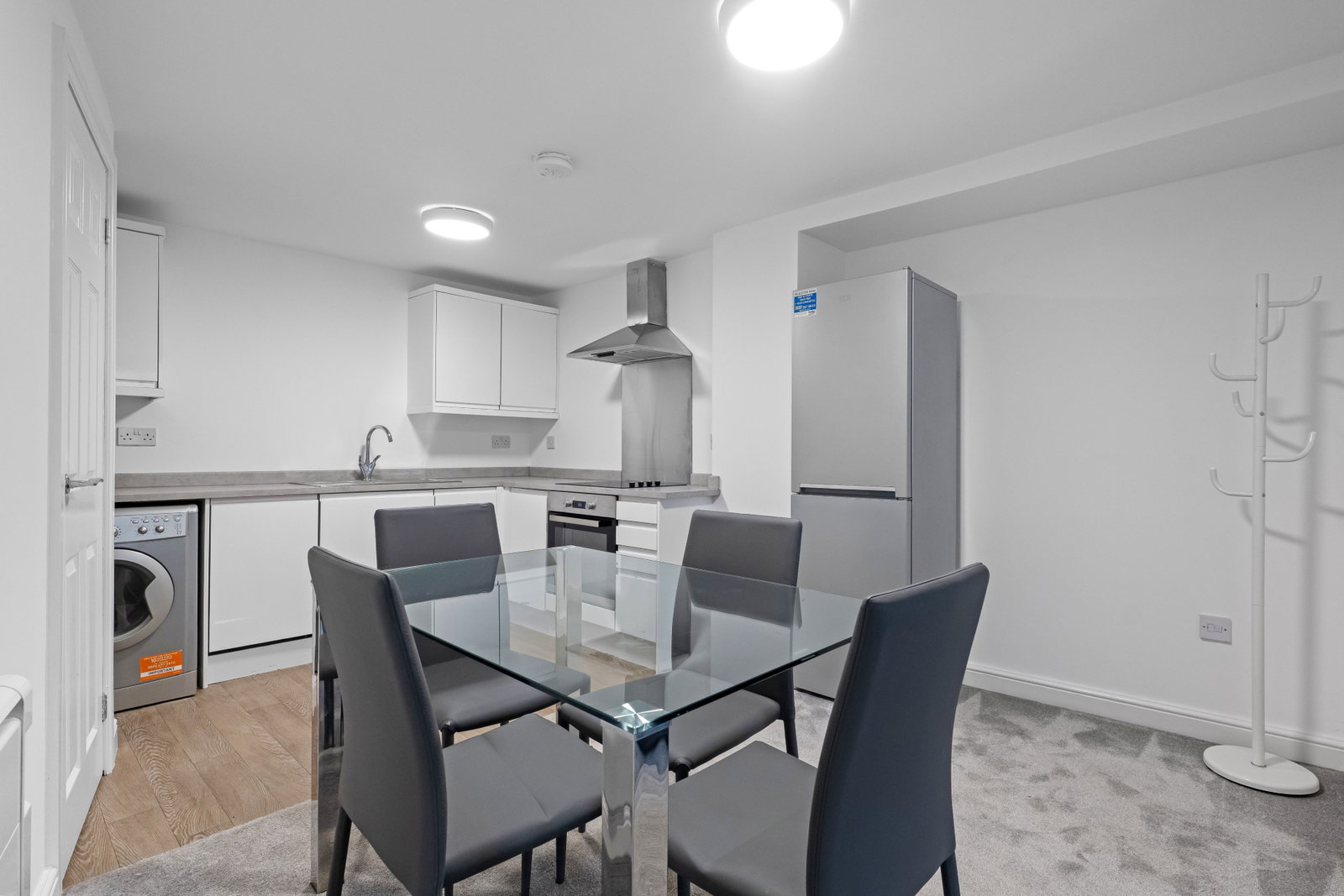 Ground Floor Flat for sale in Macclesfield, Park Green, Macclesfield, Cheshire, SK11 7NH, 495 m²