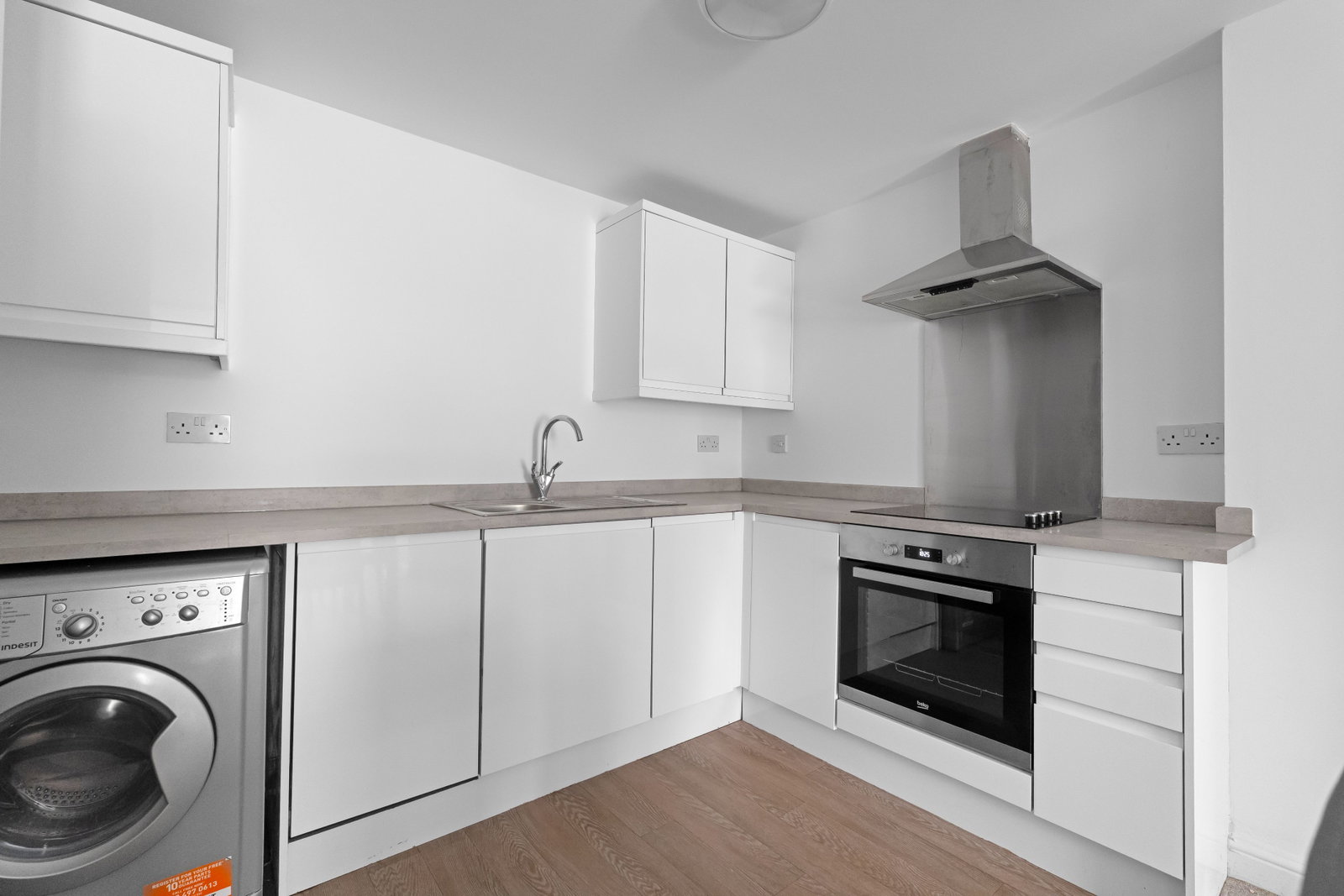 Ground Floor Flat for sale in Macclesfield, Park Green, Macclesfield, Cheshire, SK11 7NH, 495 m²