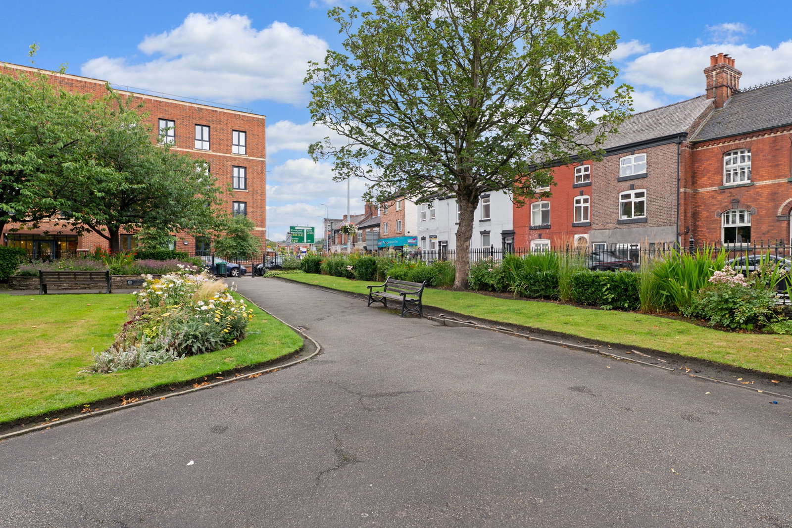 Ground Floor Flat in Macclesfield
