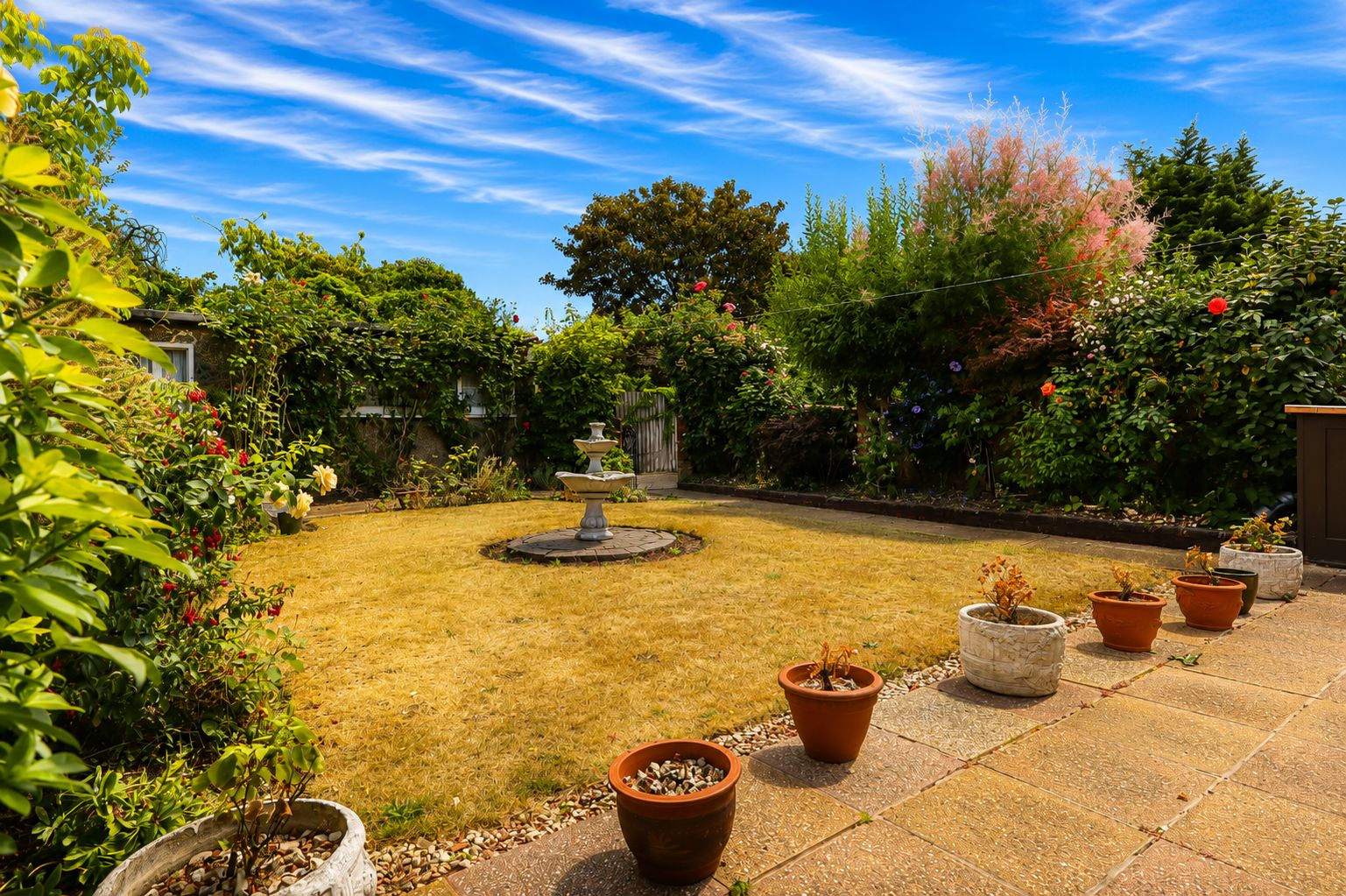 Bungalow in Rainham 4