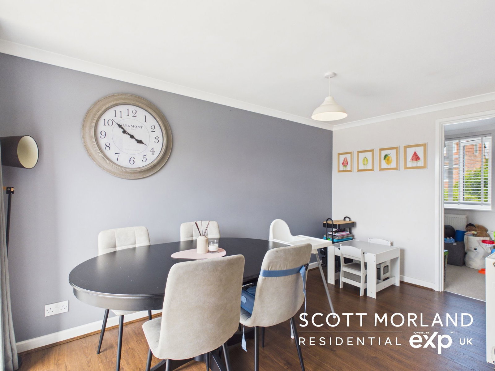 Semi Detached House in Basingstoke 5