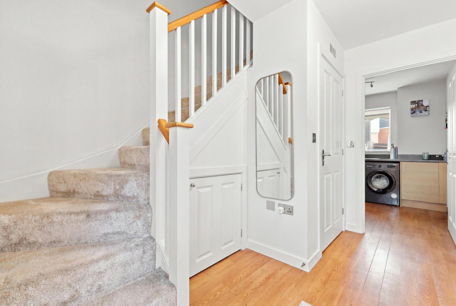 Terraced House in Basildon 4