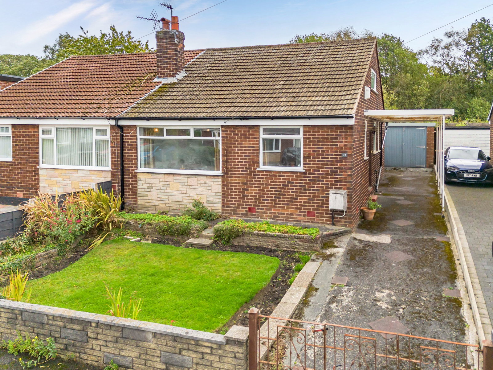 Semi Detached Bungalow for sale in Manchester, Windermere Avenue, Dane Bank, Denton, Manchester, M34 2FN