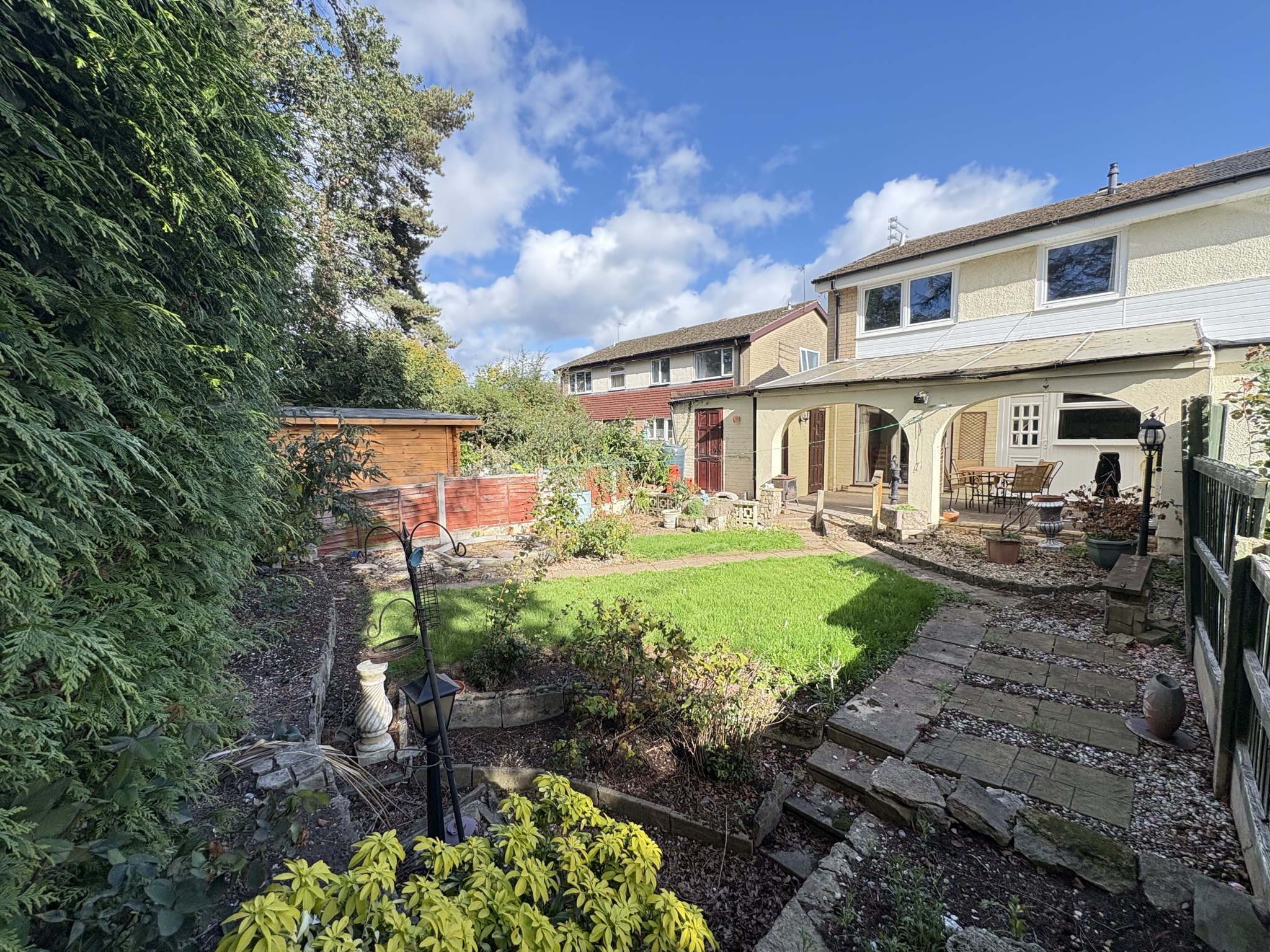 Semi Detached House for sale in Wolverhampton, The Greenway, Pattingham, Wolverhampton, WV6 7DF