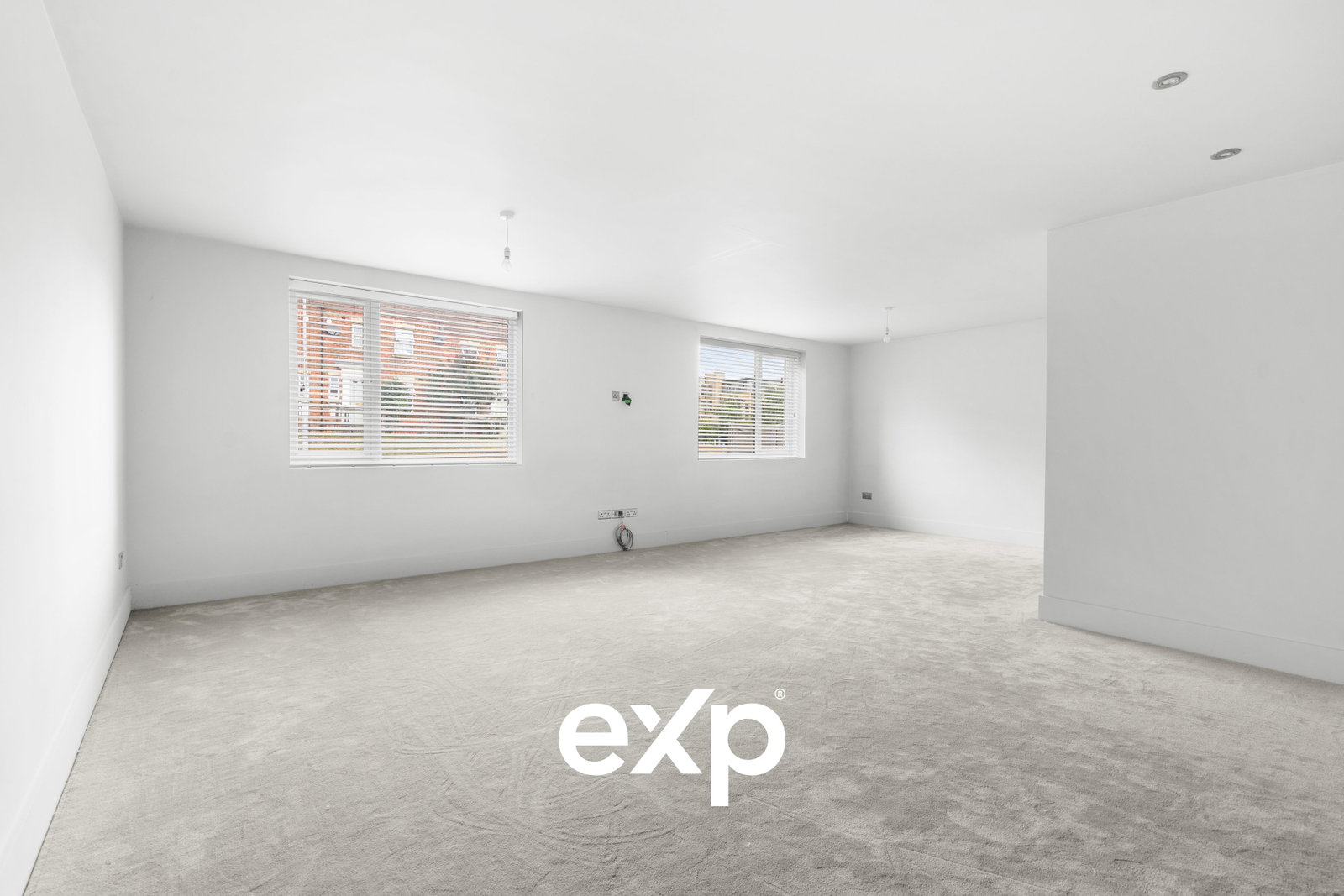 Detached House for sale in Bracknell, Broad Lane, Bracknell, RG12 9BL, 2229 m²