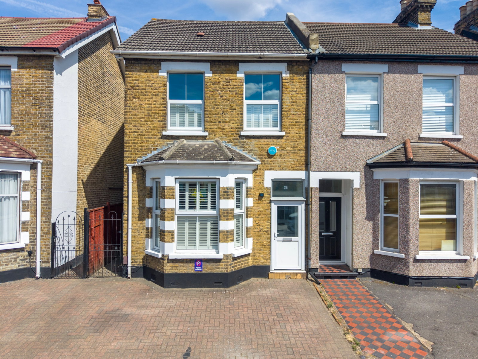 Semi Detached House for sale in Bromley, West Street, Bromley, BR1