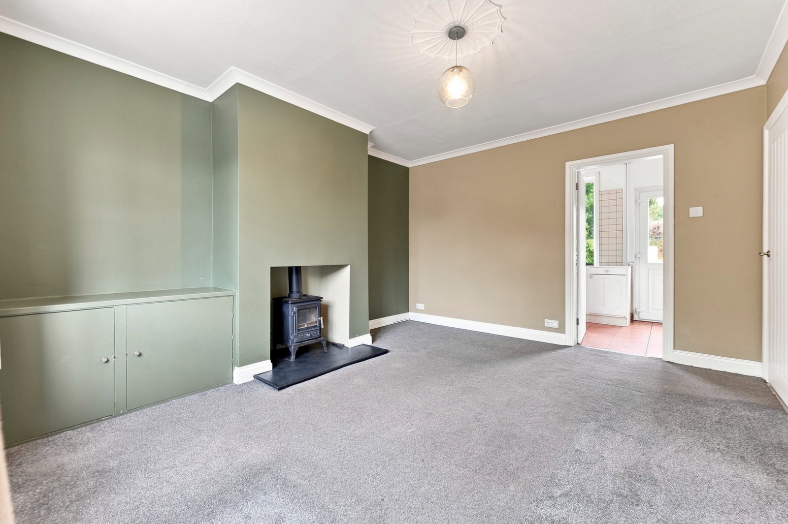 Semi Detached House for sale in Nottingham, Cliff Crescent, Radcliffe-on-Trent,  NG12
