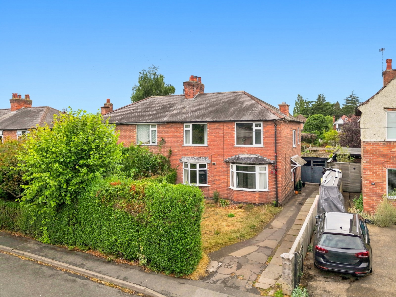 Semi Detached House for sale in Nottingham, Cliff Crescent, Radcliffe-on-Trent,  NG12