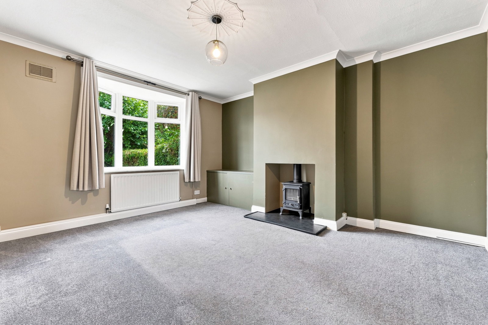 Semi Detached House for sale in Nottingham, Cliff Crescent, Radcliffe-on-Trent,  NG12