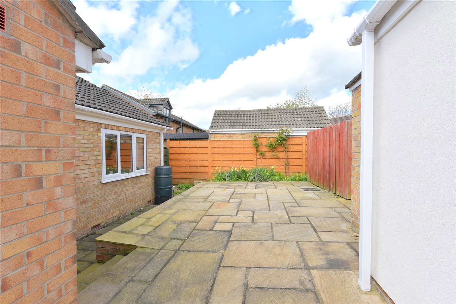 Bungalow for sale in York, Main Street, Appleton Roebuck, York, YO23 7DA, 1019 m²