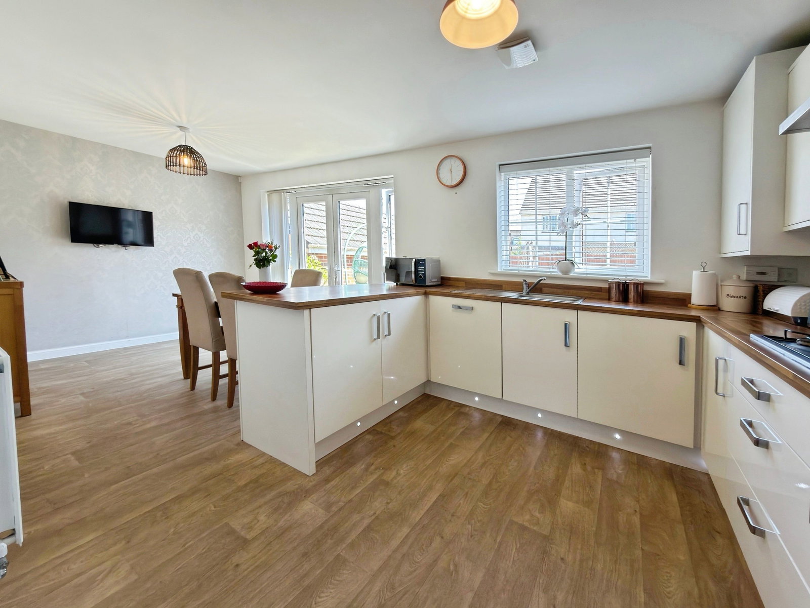Detached House for sale in Neath, Cae Morfa, Skewen, Neath