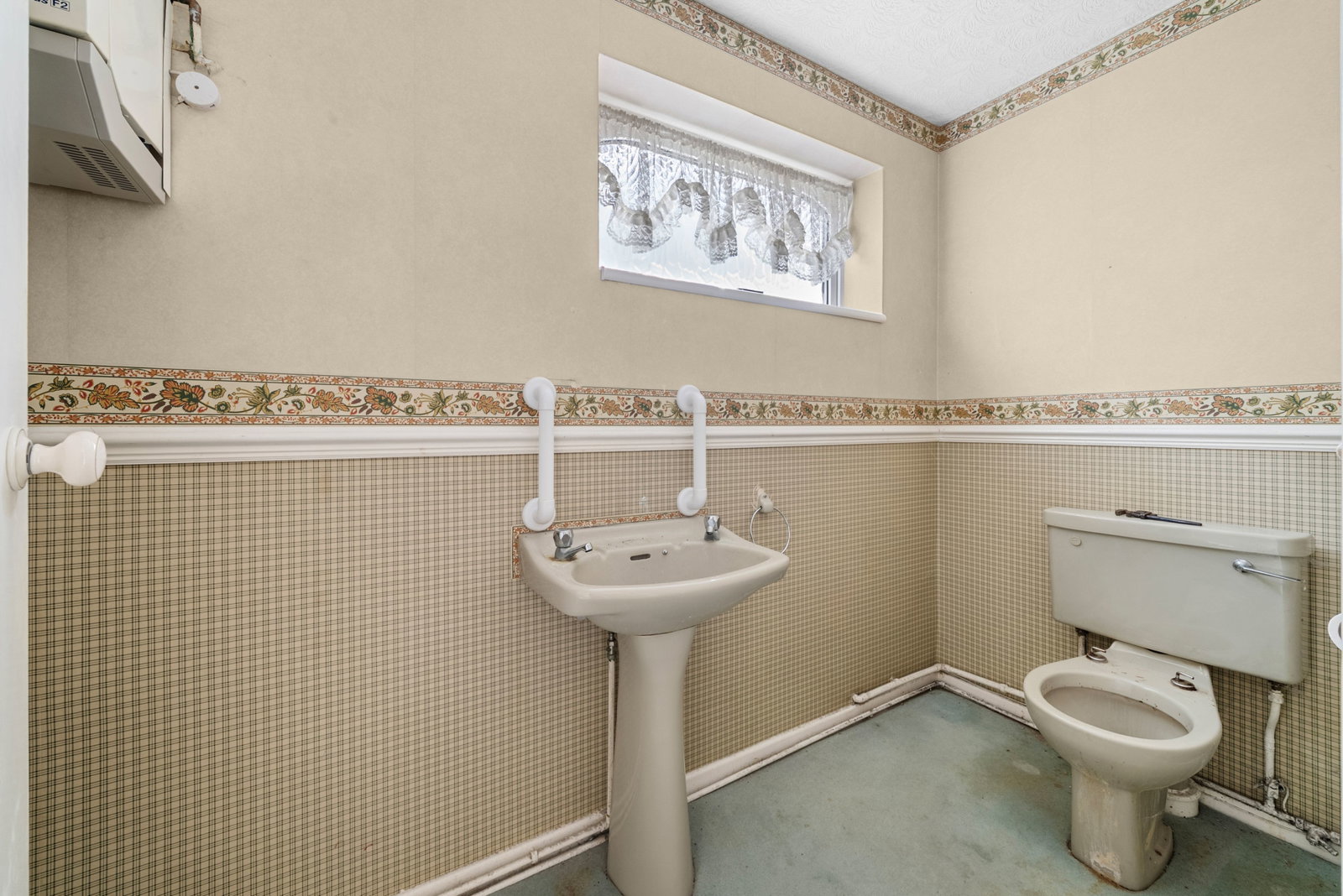 Detached House for sale in Halesowen, Carisbrooke Drive, Halesowen, B62 8SL