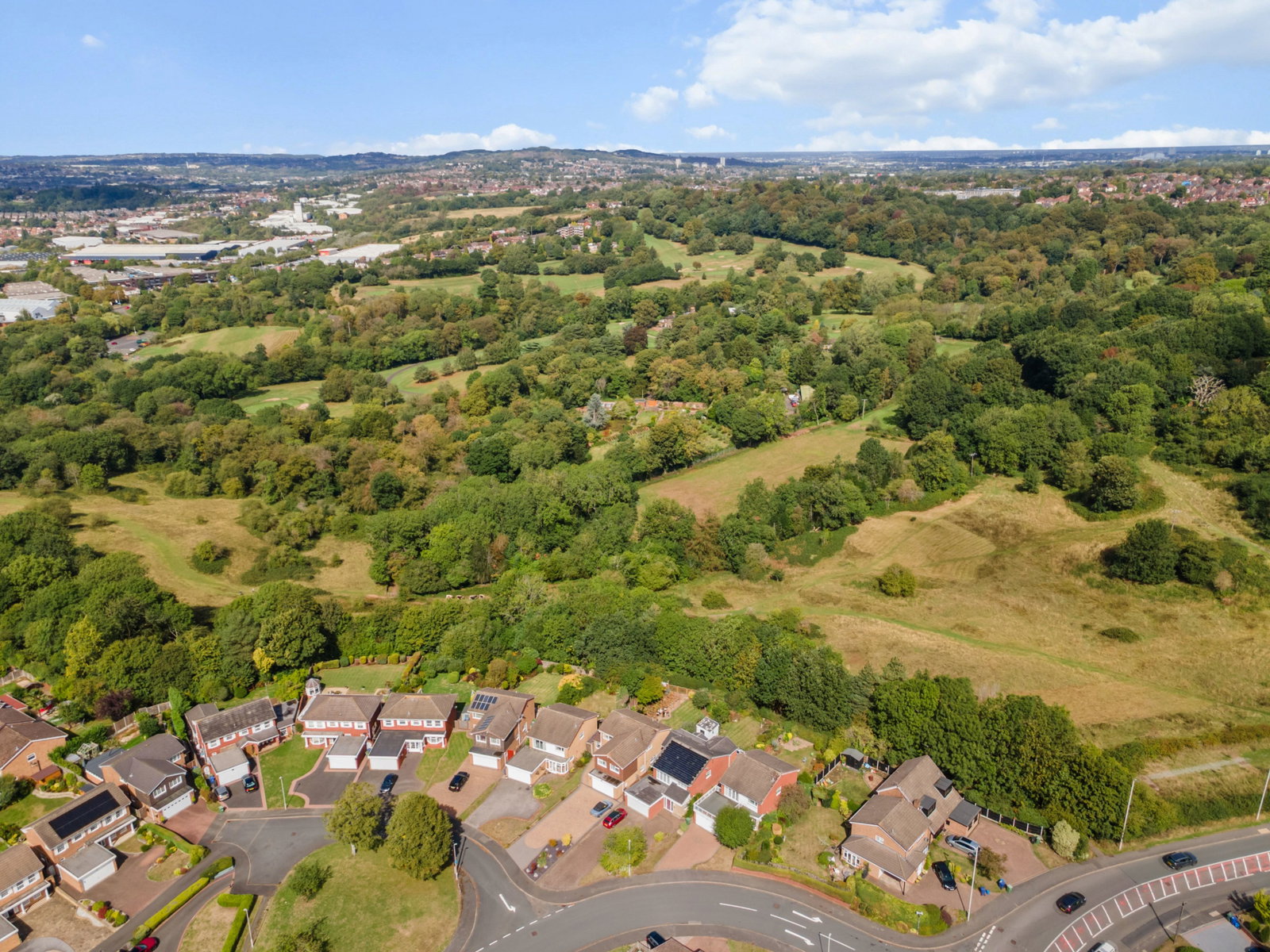 Detached House for sale in Halesowen, Carisbrooke Drive, Halesowen, B62 8SL