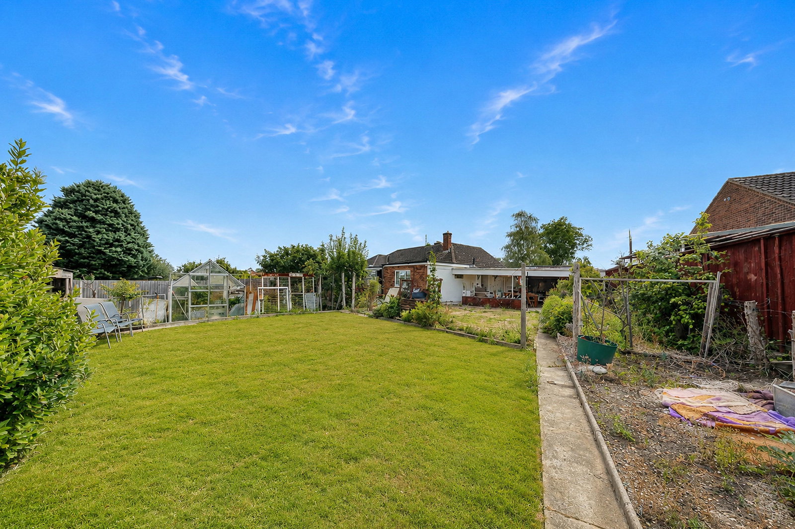 Semi Detached Bungalow for sale in St. Ives, Silver Birch Avenue, St. Ives, PE27 6TJ