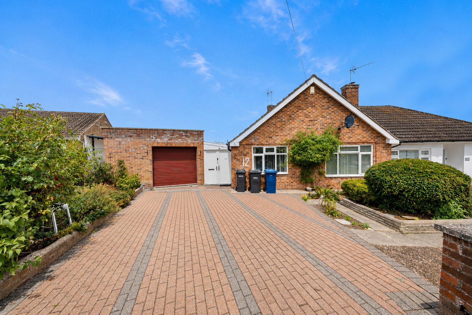 Semi Detached Bungalow for sale in St. Ives, Silver Birch Avenue, St. Ives, PE27 6TJ