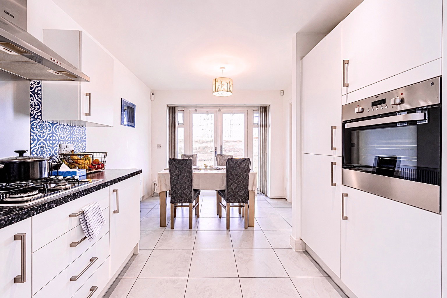 Detached House in Manchester 5