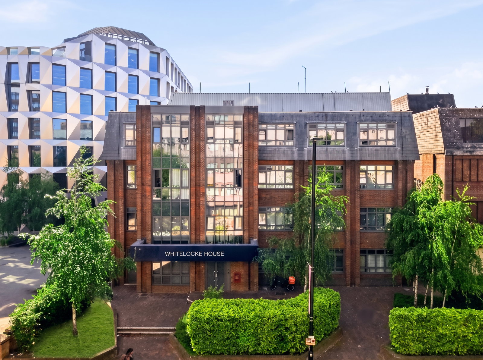Apartment for sale in Hounslow, Whitelocke House, Hounslow, TW3, 549 m²