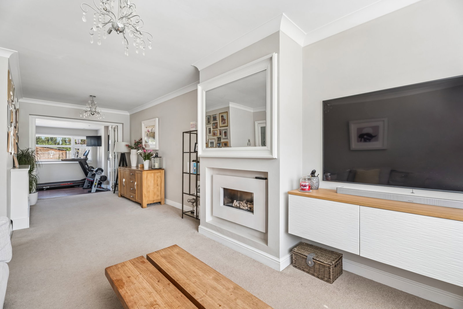 Semi Detached House in Dunstable 5