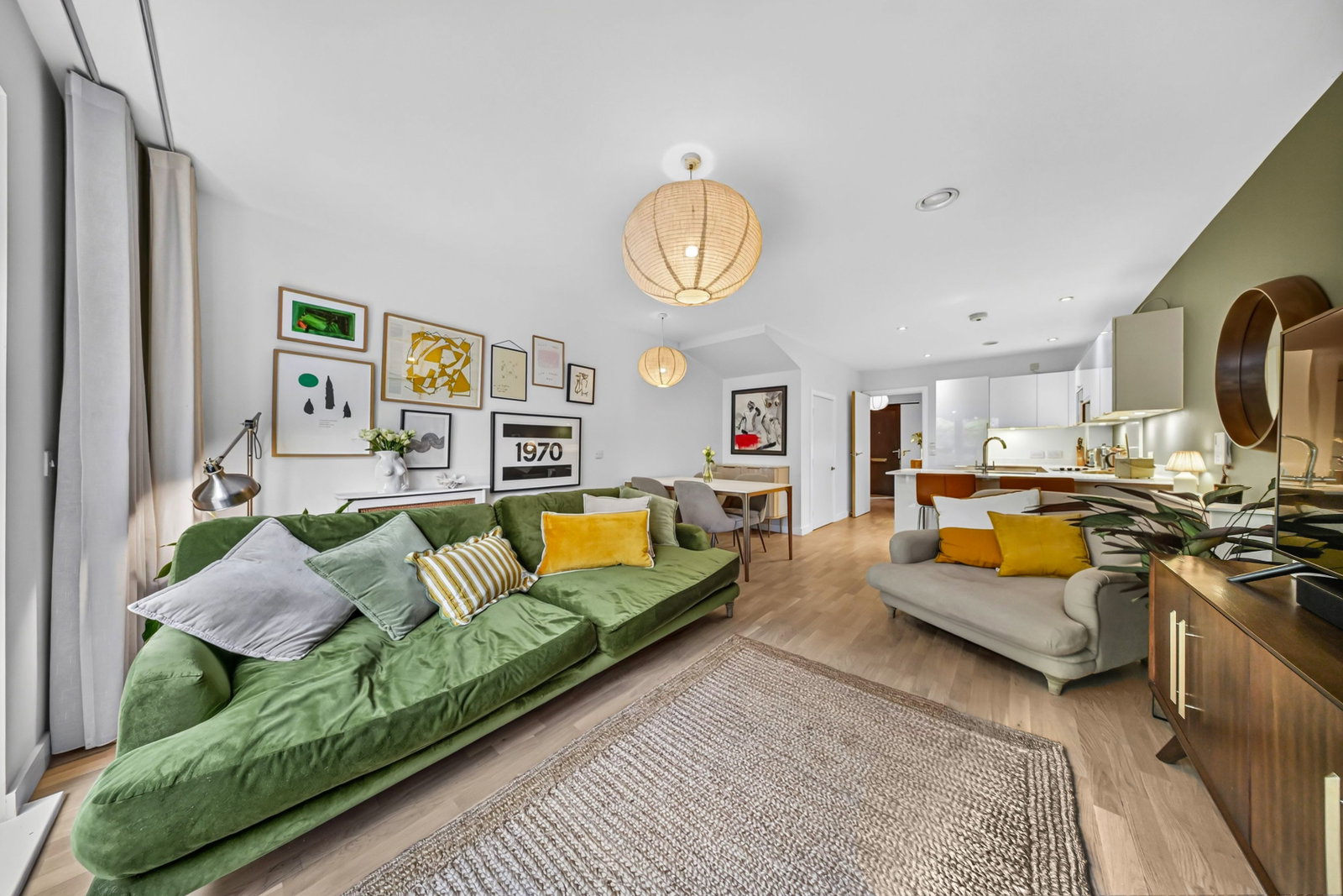 Town House for sale in Manchester, Lockgate Mews, New Islington, Manchester, M4, 1351 m²