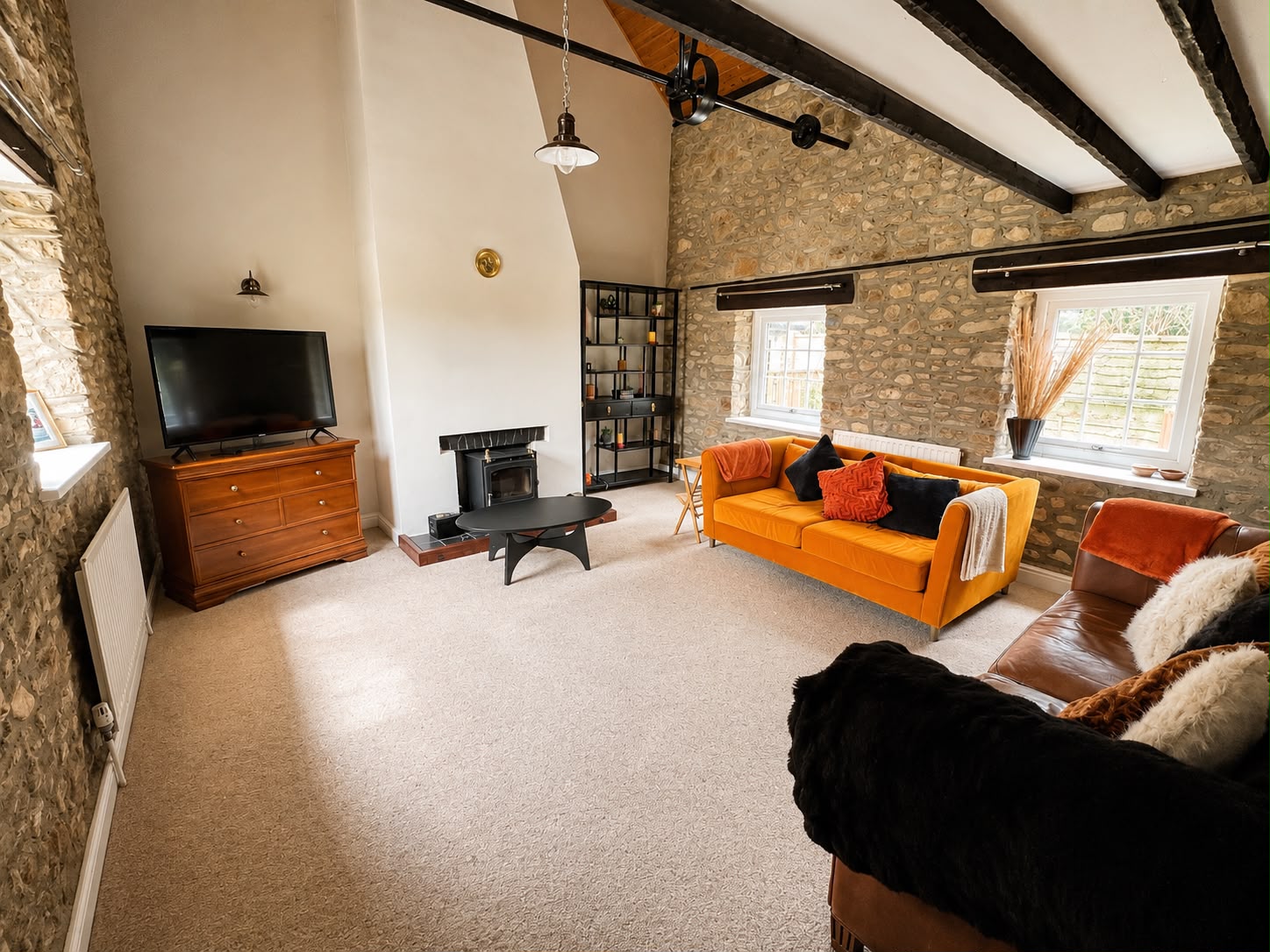 Semi Detached House in Plwmp
