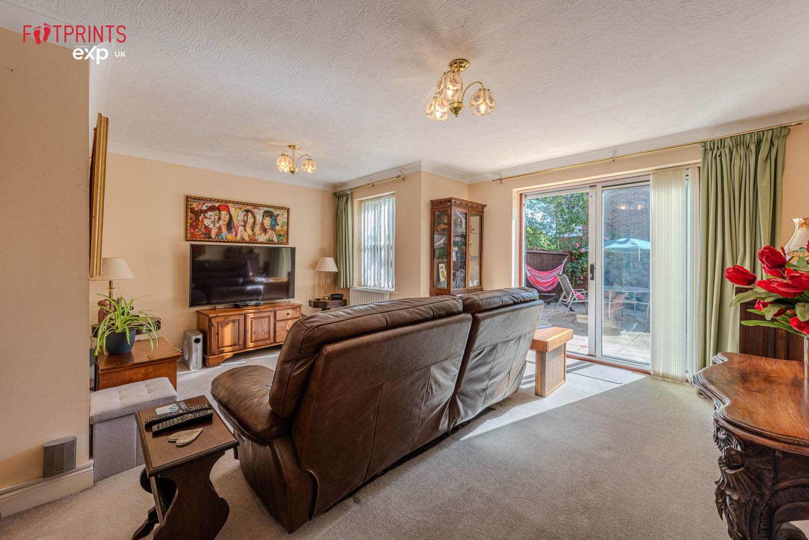 Detached House for sale in Broadstairs, Mariners Lea, Broadstairs, CT10 2QB