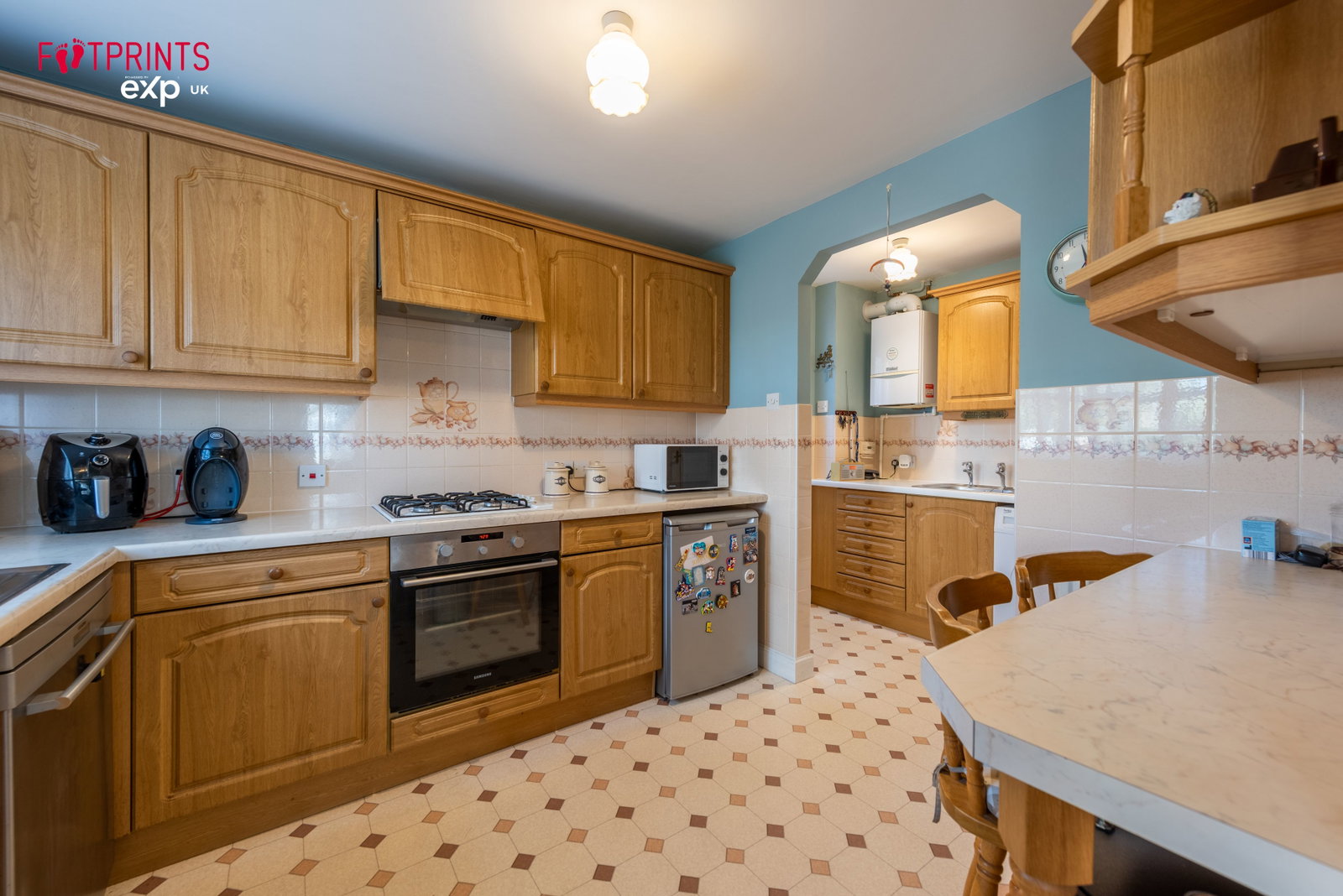 Detached House for sale in Broadstairs, Mariners Lea, Broadstairs, CT10 2QB