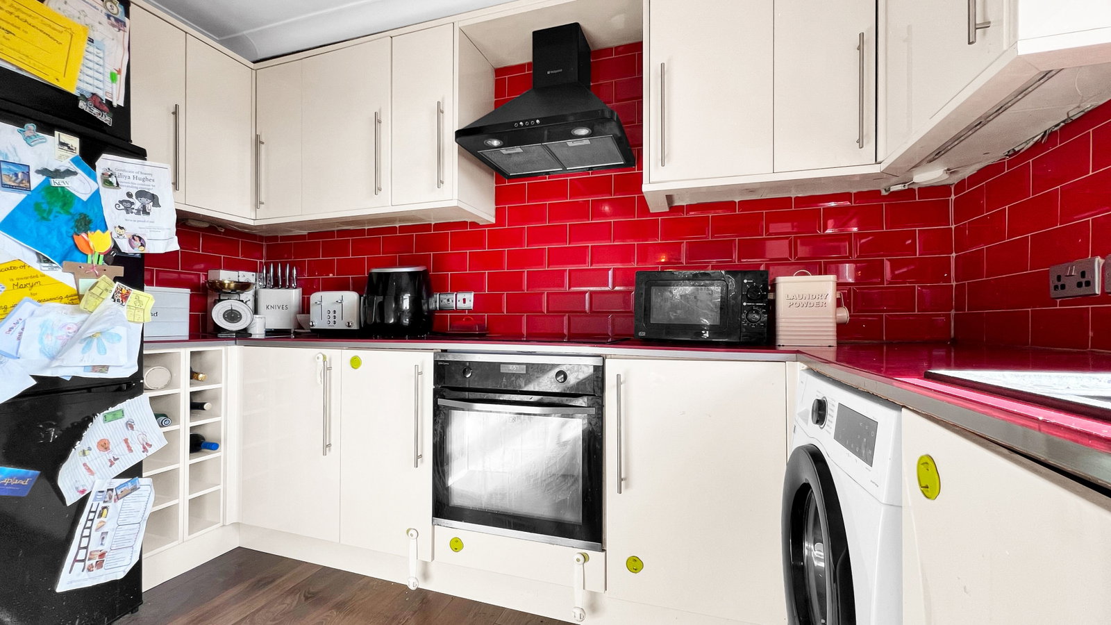 Flat for sale in Wallington, Wallington, Surrey
