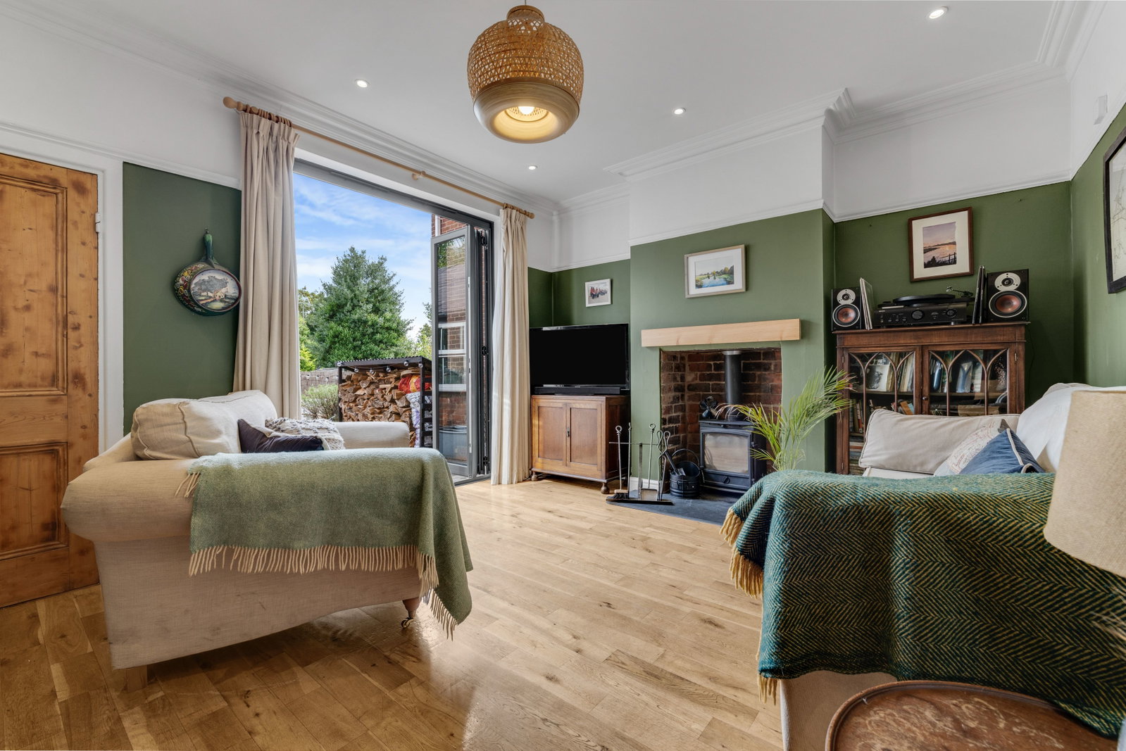 End Of Terrace House for sale in Stourbridge, Duncombe Street, Wollaston, Stourbridge, DY8 3QU