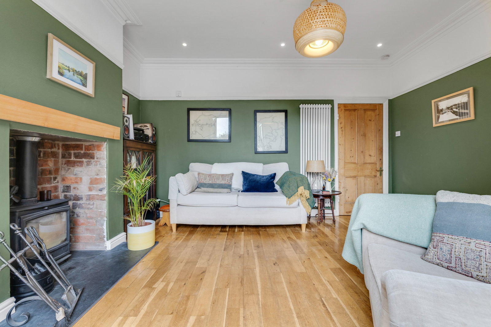 End Of Terrace House for sale in Stourbridge, Duncombe Street, Wollaston, Stourbridge, DY8 3QU