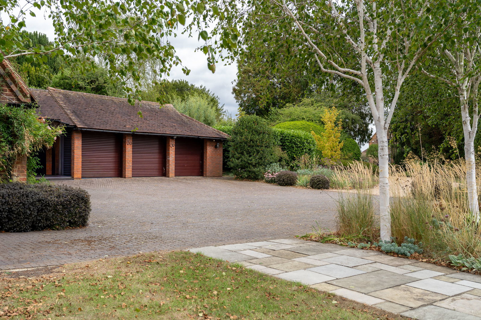 Detached House for sale in Lingfield, Crowhurst Lane, Crowhurst