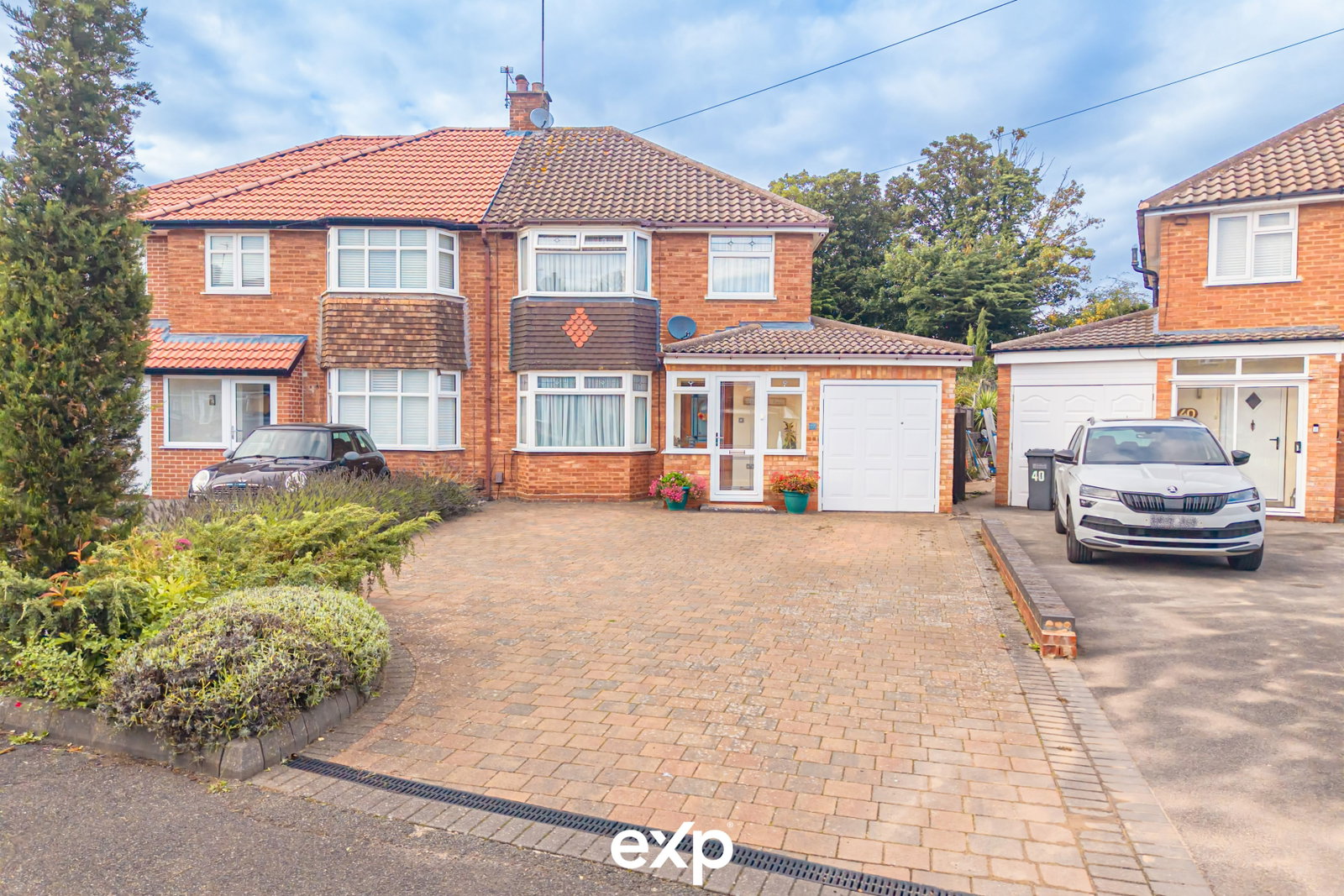 Semi Detached House for sale in Solihull, Rowlands Crescent, Solihull