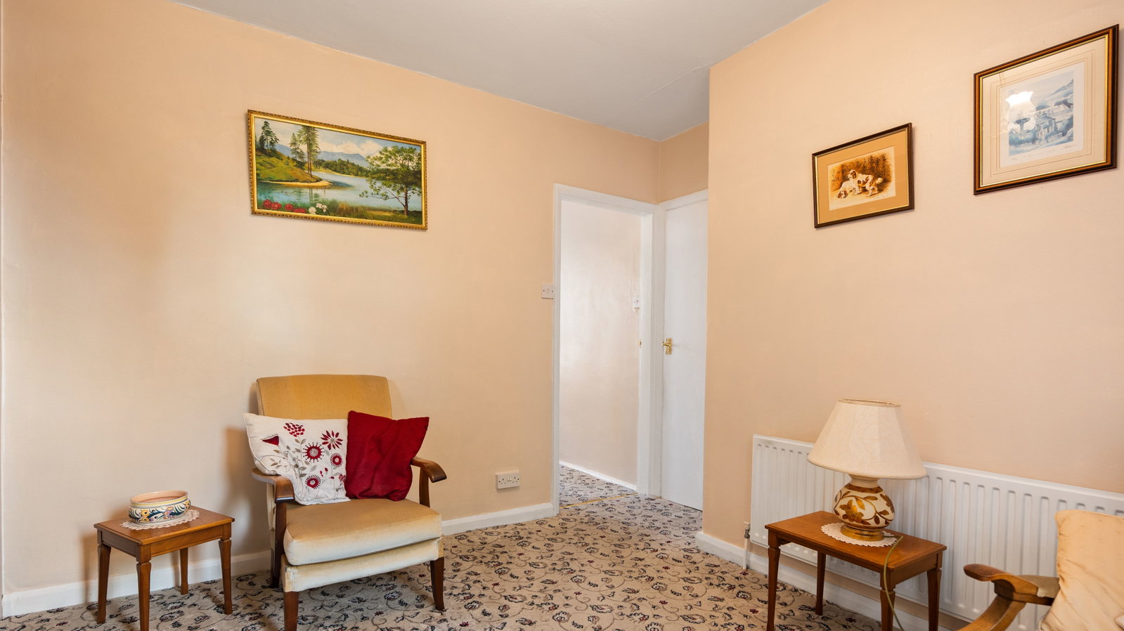 Semi Detached Bungalow for sale in Sheffield, Crag View Crescent, Oughtibridge, S35 0GD, 443 m²