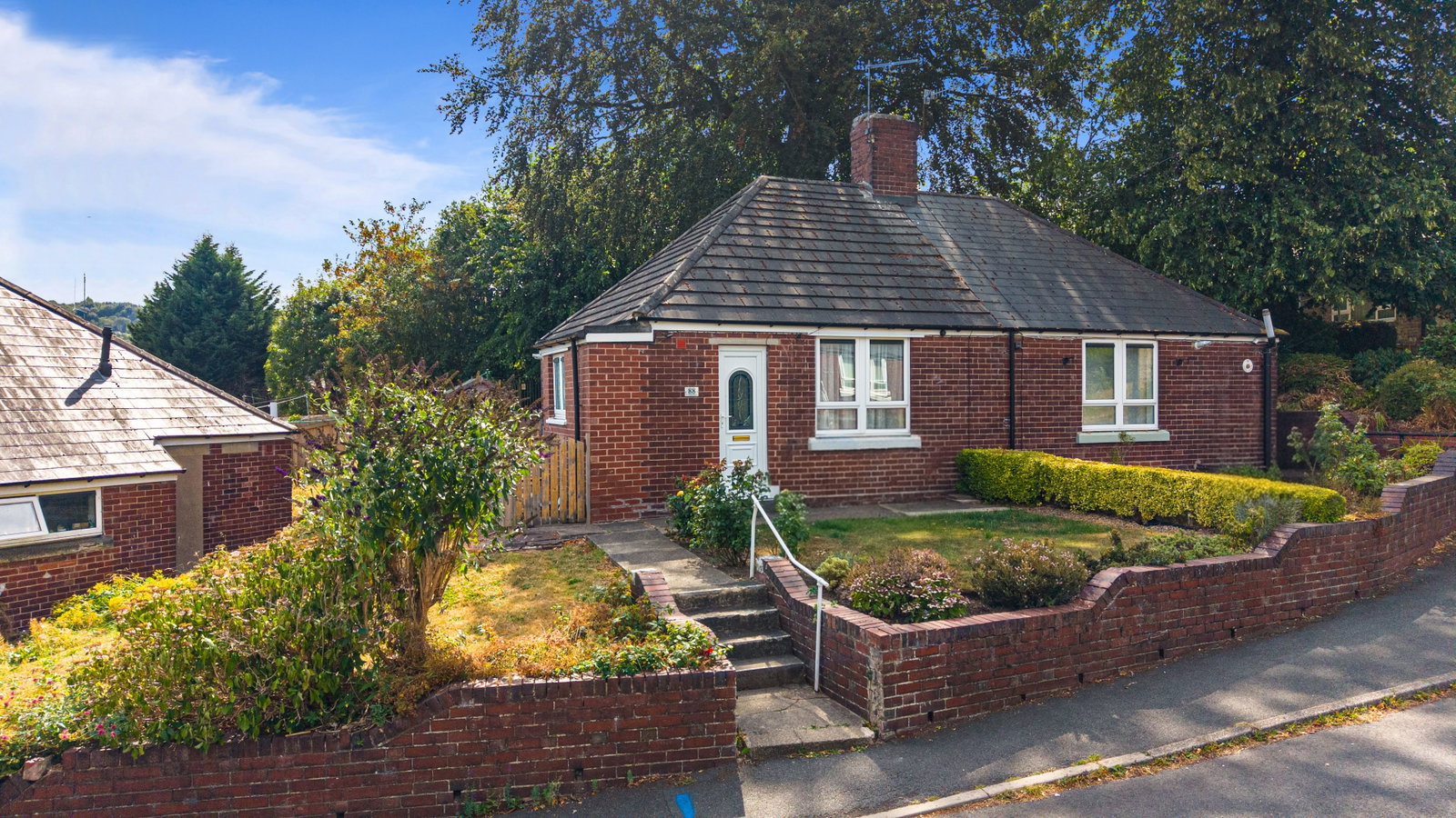 Semi Detached Bungalow in Sheffield