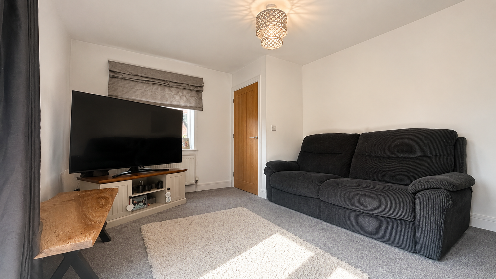 Detached House in Stoke-on-trent 3