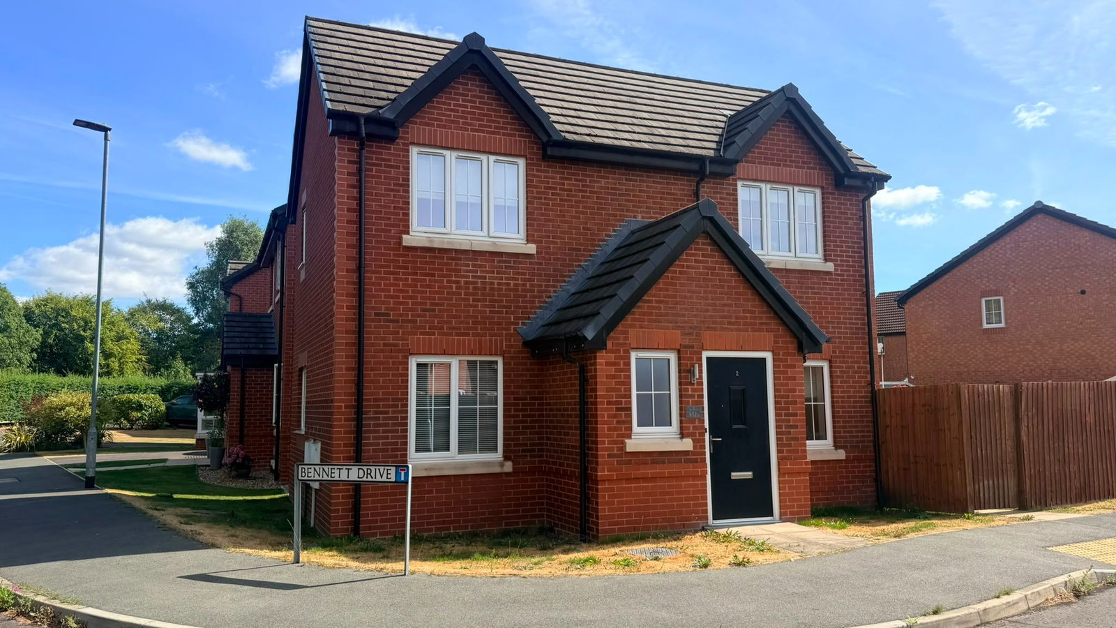 Detached House in Stoke-on-trent