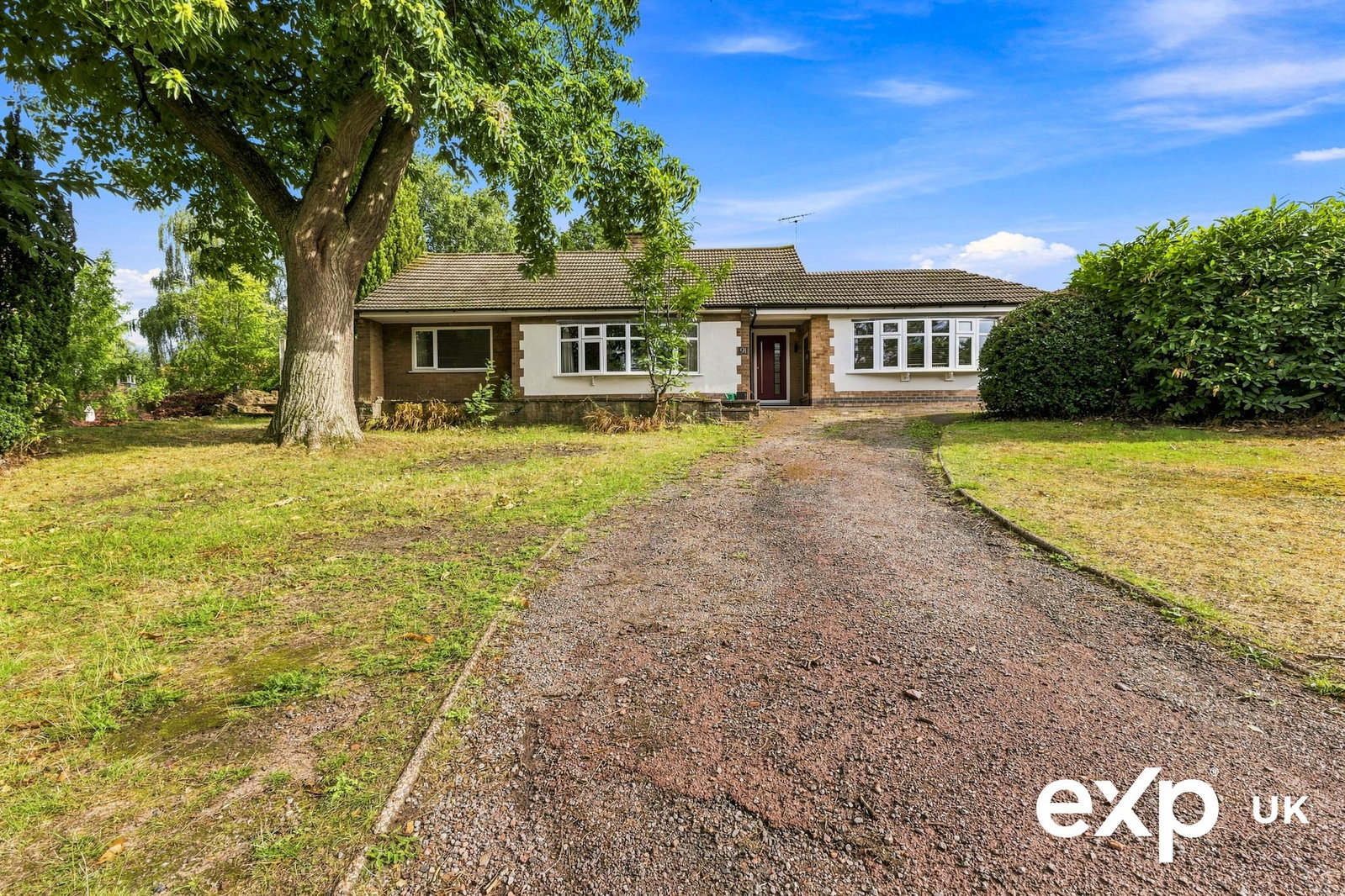 Bungalow for sale in Nottingham, Longdale Lane, Ravenshead