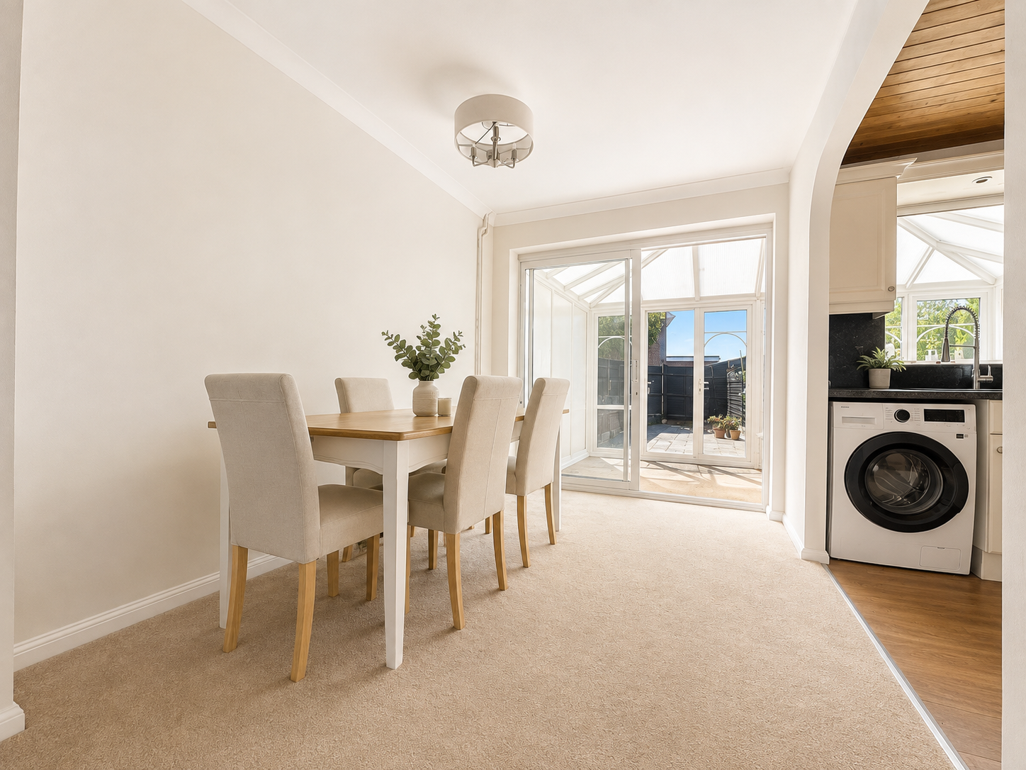 Terraced House for sale in Gravesend, Cherrywood Drive, Northfleet, DA11 8PL, 1017 m²