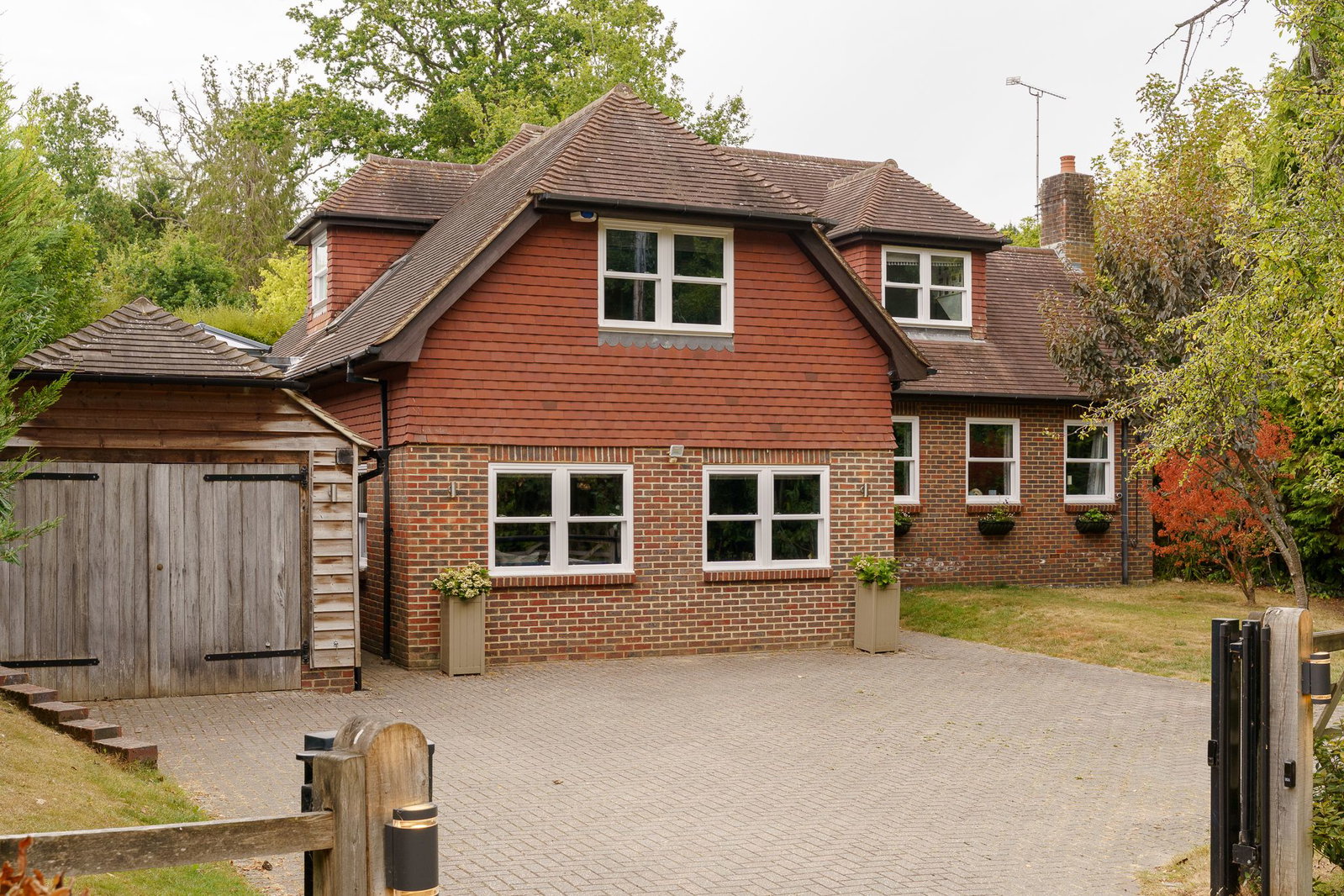 Detached House in East Grinstead