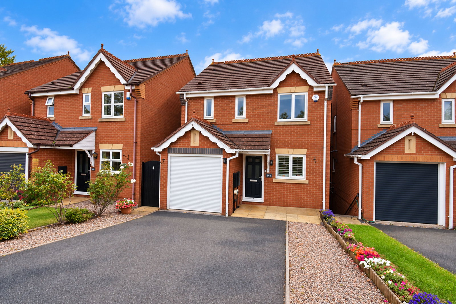 Detached House for sale in Stourbridge, Marine Crescent, Wordsley, Stourbridge, DY8 4XR