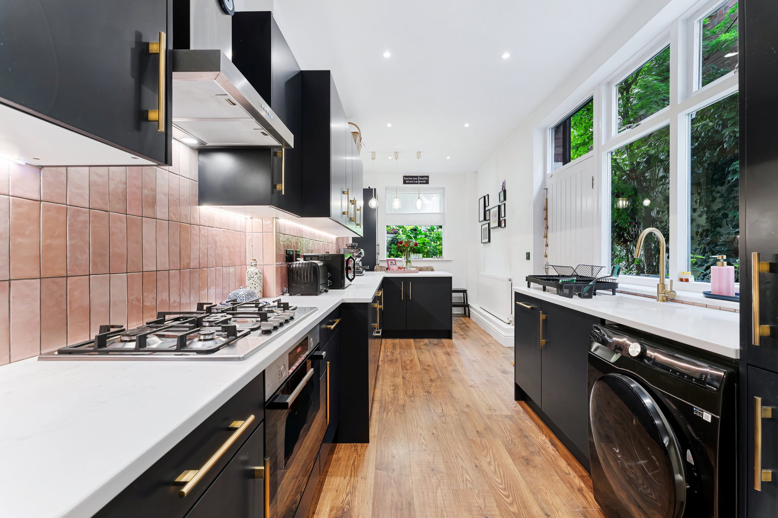 Terraced House for sale in Manchester, Radcliffe New Road, Whitefield, Manchester, M45 7QX