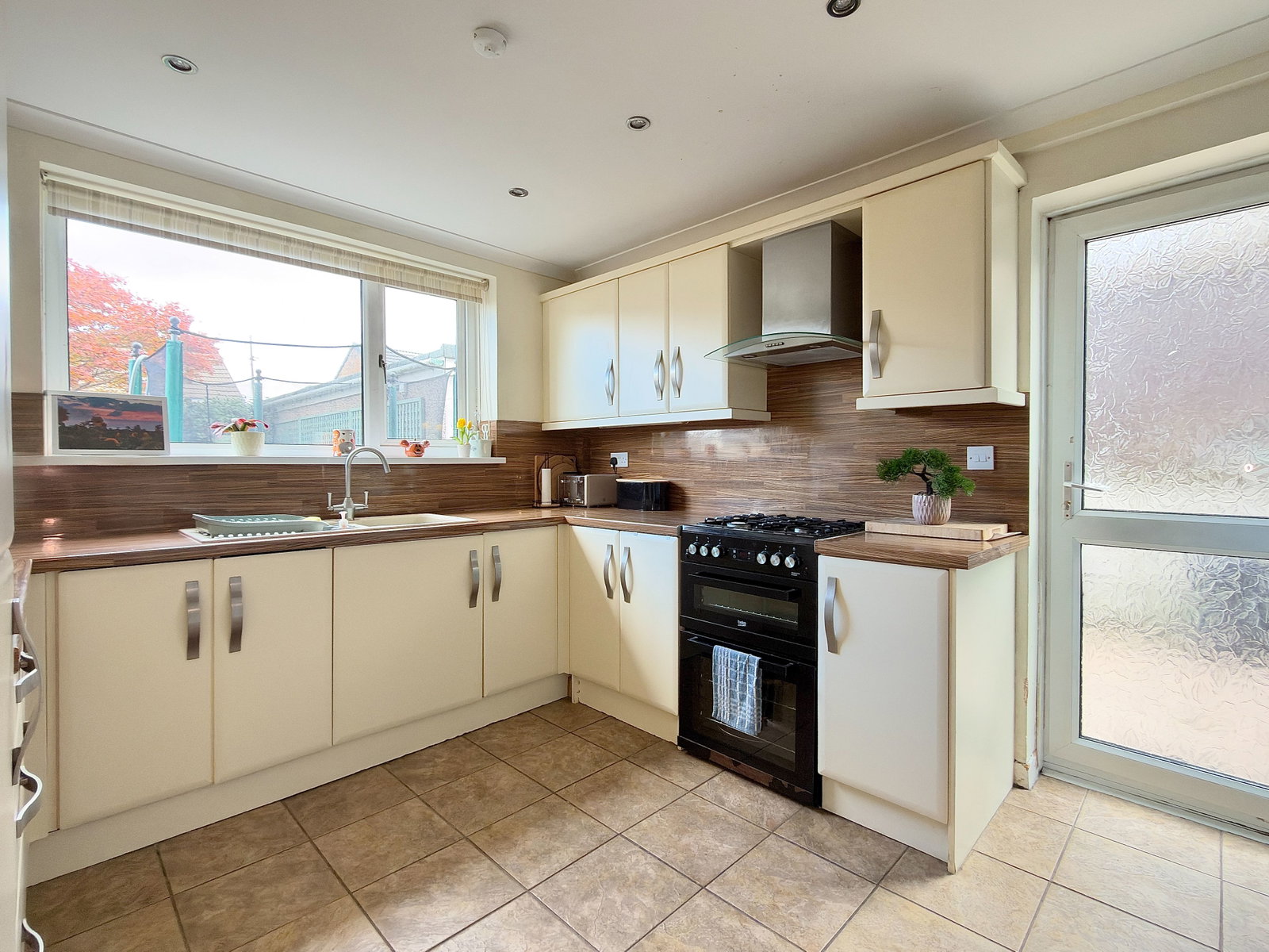 Semi Detached House for sale in Swansea, Wyngarth, Winch Wen Swansea SA1