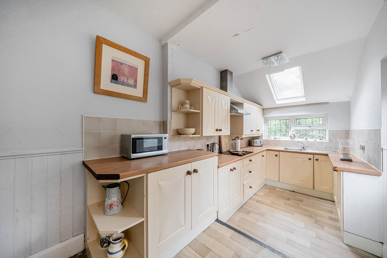 Semi Detached House in Dudley 3