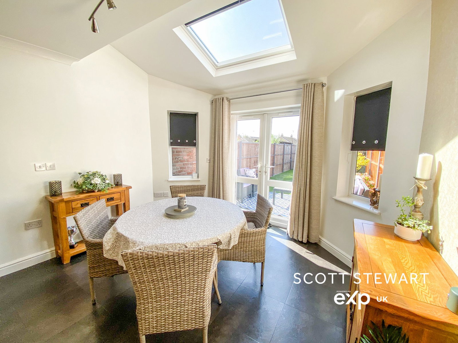 Town House in Peterborough 5