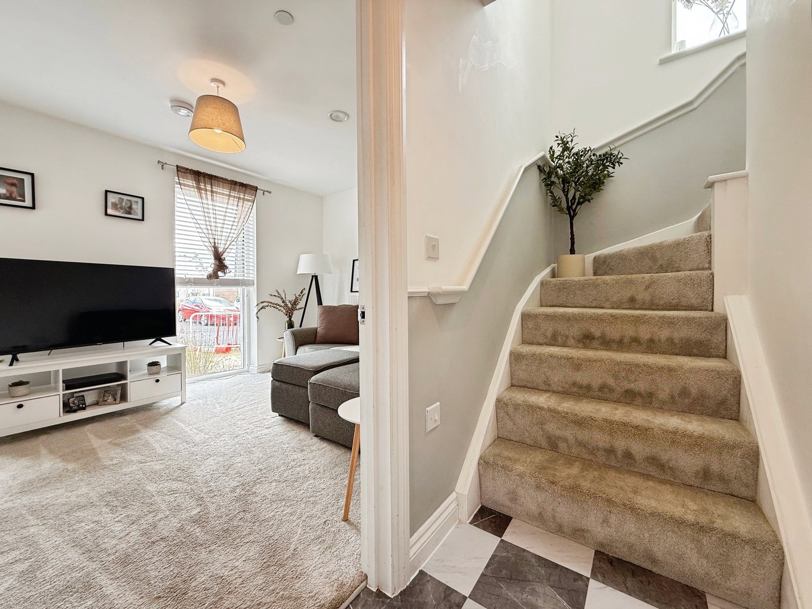 End Of Terrace House in Swansea 4