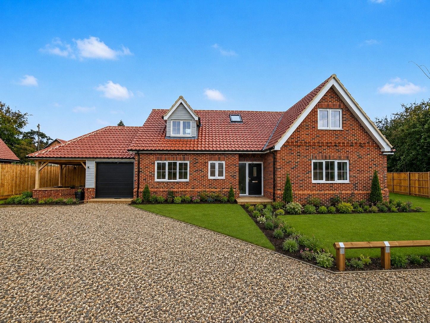 Chalet for sale in Norwich, Watton Road, Larling, Norwich, NR16, 2142 m²
