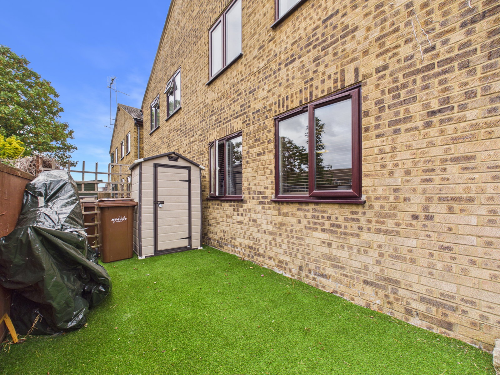 Maisonette for sale in Rochester, Rookery Crescent, Cliffe, Rochester, ME3 7RH, 478 m²