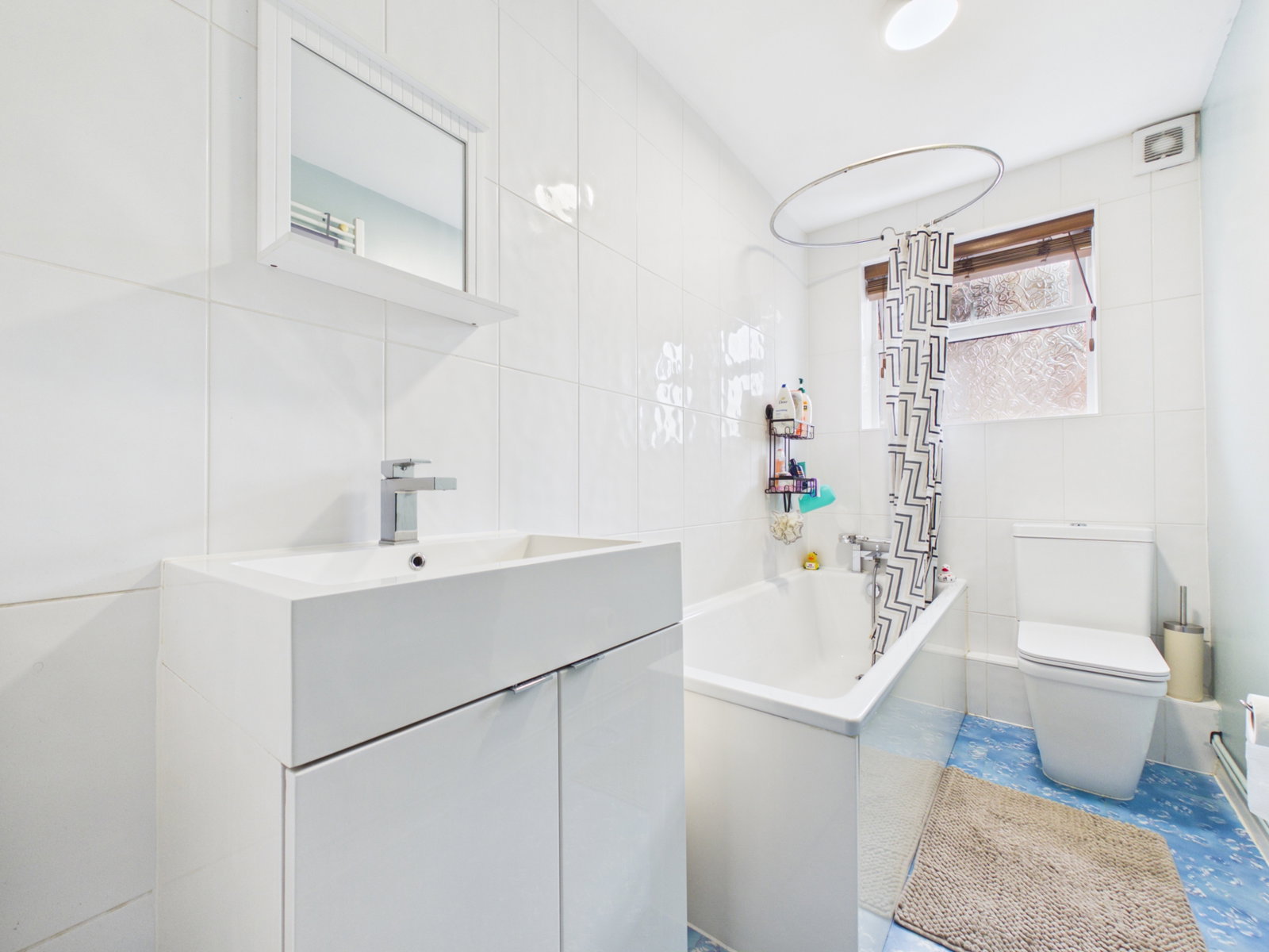 Maisonette for sale in Rochester, Rookery Crescent, Cliffe, Rochester, ME3 7RH, 478 m²