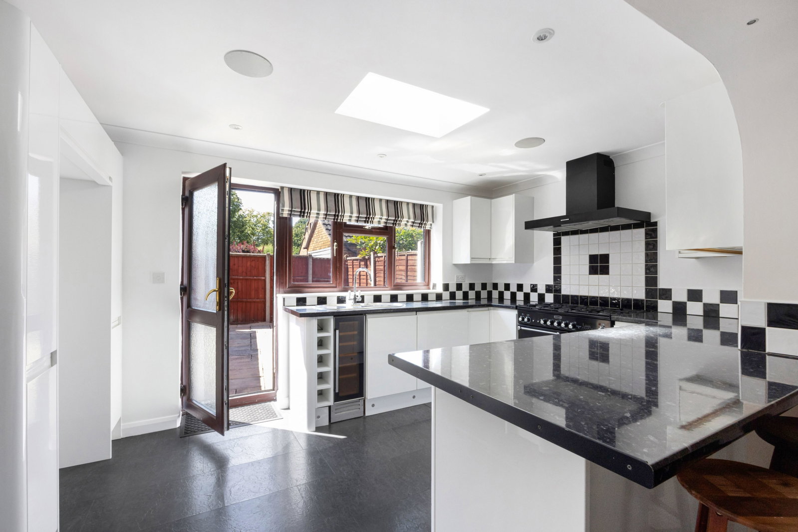 Semi Detached House in Cheltenham 2